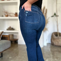 12c37a50-20dd-4653-9176-e535db7f21ae-Max